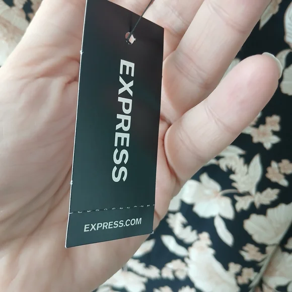 Express Women's Size Large Shift Slip Dress V-neck Sleeveless Floral NWT $70.00! - Picture 6 of 16